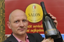 Jako nejlepší víno ČR vybrala porota Chardonnay 2011 ze Zámeckého vinařství Bzenec